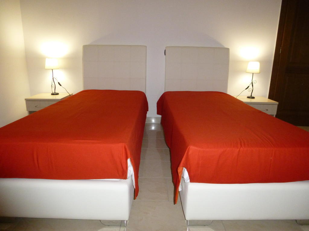 Twin Towers Rooms Λέτσε Δωμάτιο φωτογραφία